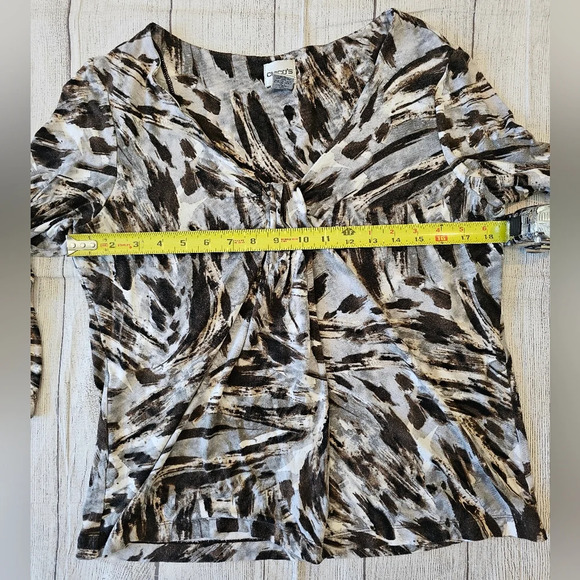 Chico’s •Size 2• Top 3/4 Sleeve Rayon Spandex Casual - Picture 8 of 8